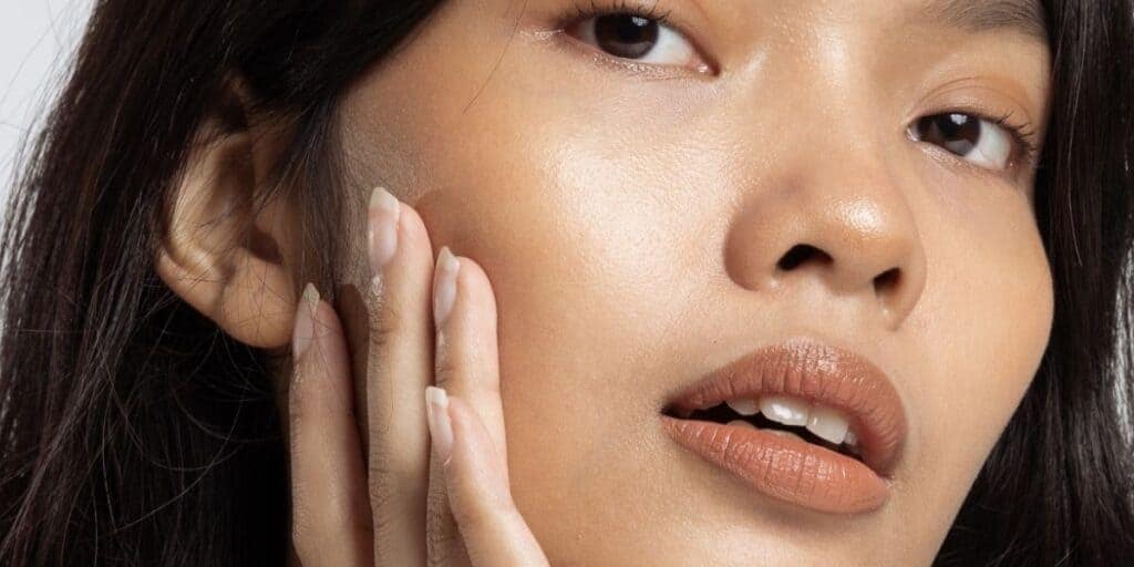 Skincare Acids Guide: Lactic Acid vs Salicylic Acid