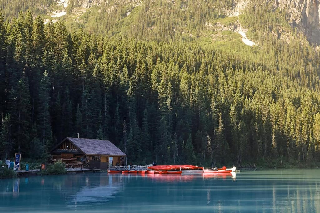 Driving to Banff from Toronto: A Road Trip Guide