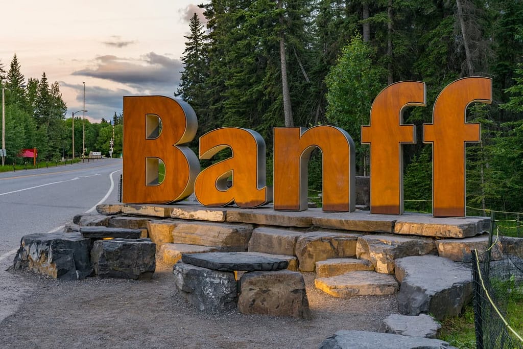 The Best Guide for Visiting Banff in September